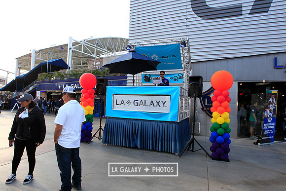 060219_LAGalaxyvsRevolution_GA_6985
