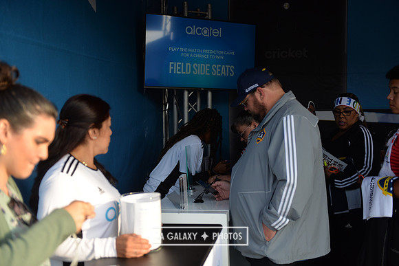 060219_LAGalaxy_vs_NERevolution_SC0286
