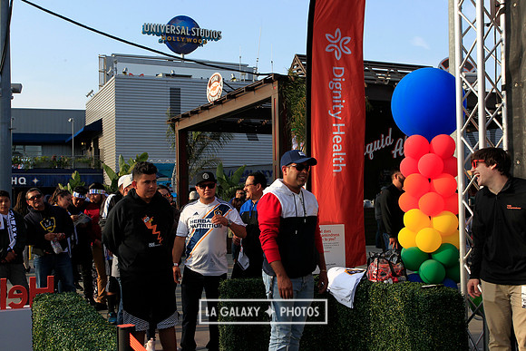 060219_LAGalaxyvsRevolution_GA_6711