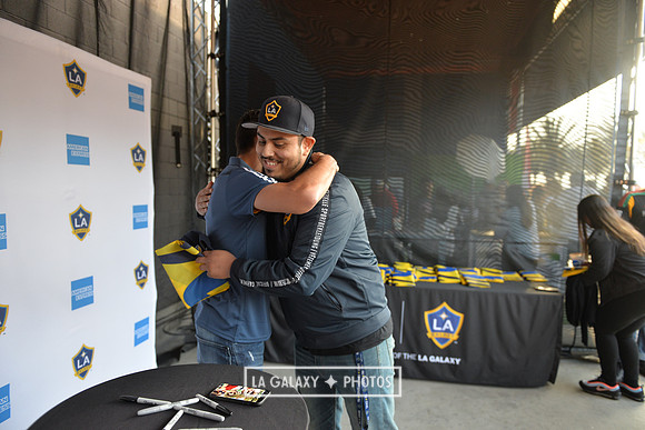 060219_LAGalaxy_vs_NERevolution_SC0311