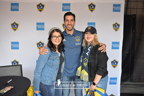 060219_LAGalaxy_vs_NERevolution_SC0337