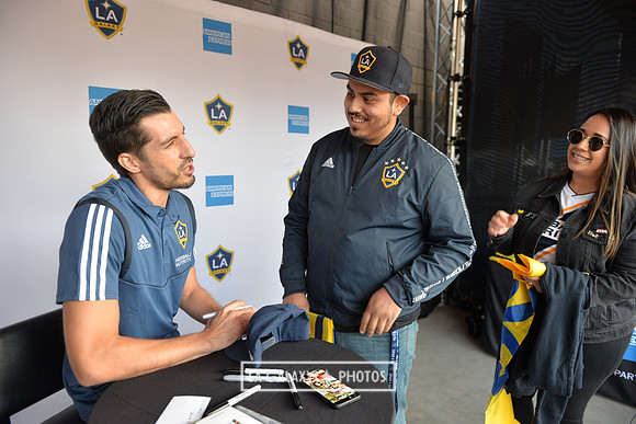 060219_LAGalaxy_vs_NERevolution_SC0317