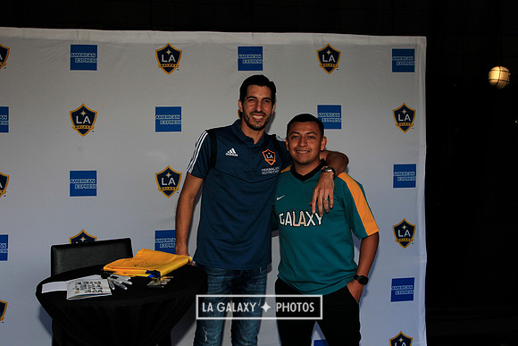060219_LAGalaxyvsRevolution_GA_6868