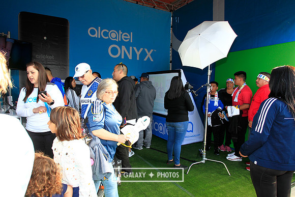 060219_LAGalaxyvsRevolution_GA_6756