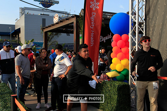 060219_LAGalaxyvsRevolution_GA_6730