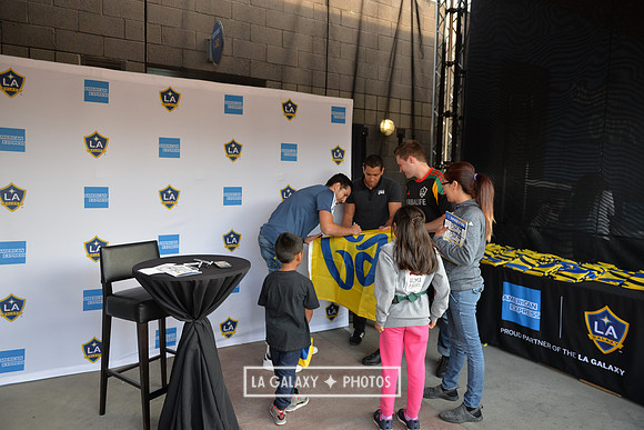 060219_LAGalaxy_vs_NERevolution_SC0293