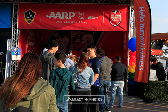 060219_LAGalaxyvsRevolution_GA_6732