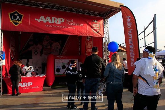 060219_LAGalaxyvsRevolution_GA_6738