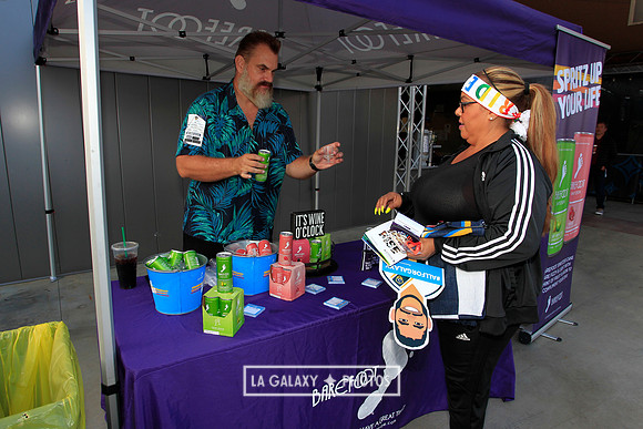 060219_LAGalaxyvsRevolution_GA_6846
