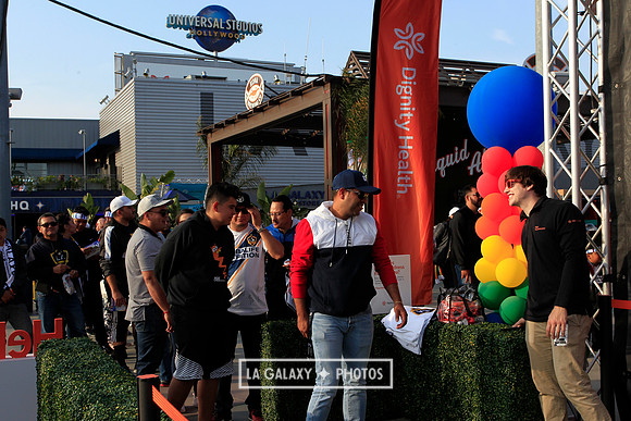 060219_LAGalaxyvsRevolution_GA_6714
