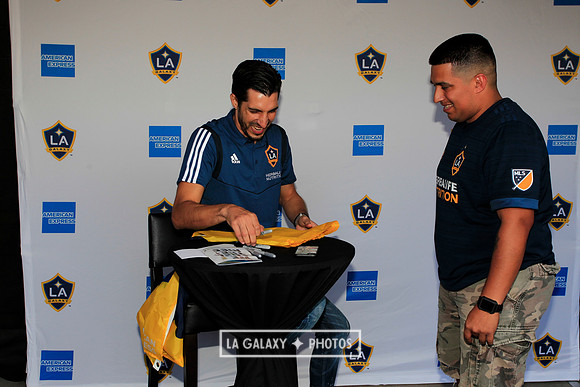 060219_LAGalaxyvsRevolution_GA_6870