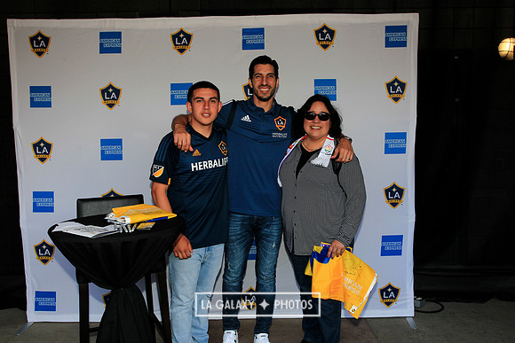 060219_LAGalaxyvsRevolution_GA_6900
