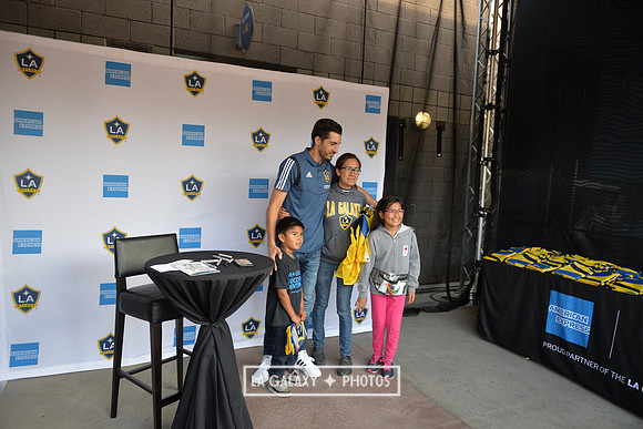 060219_LAGalaxy_vs_NERevolution_SC0302