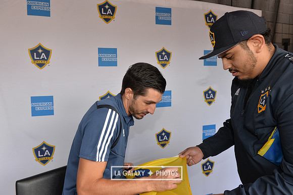 060219_LAGalaxy_vs_NERevolution_SC0321
