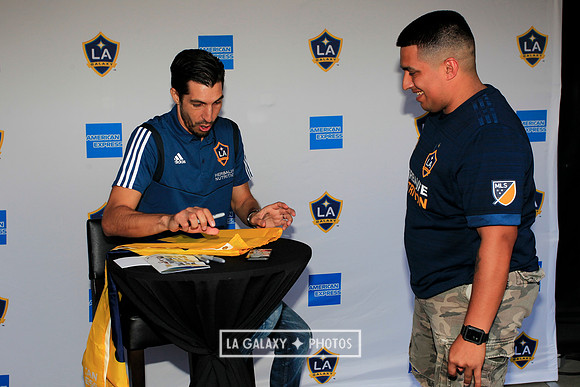 060219_LAGalaxyvsRevolution_GA_6871