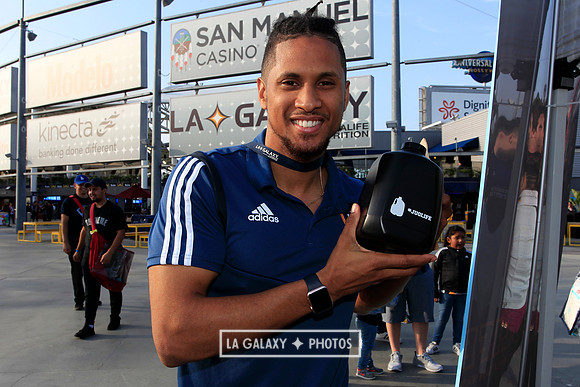060219_LAGalaxyvsRevolution_GA_6599