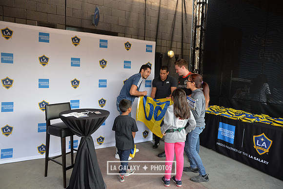 060219_LAGalaxy_vs_NERevolution_SC0297