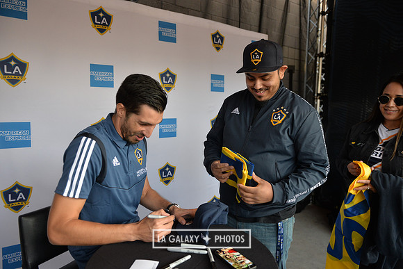 060219_LAGalaxy_vs_NERevolution_SC0316
