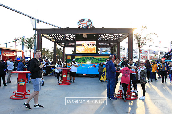 060219_LAGalaxyvsRevolution_GA_6963