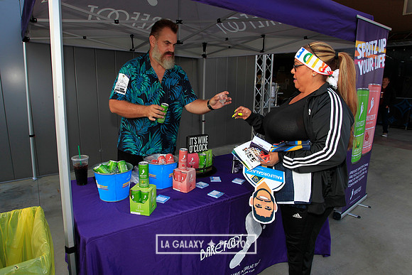 060219_LAGalaxyvsRevolution_GA_6847