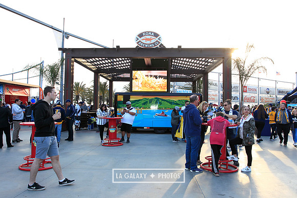 060219_LAGalaxyvsRevolution_GA_6965