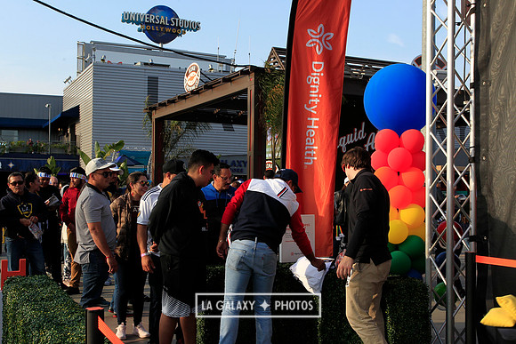 060219_LAGalaxyvsRevolution_GA_6718