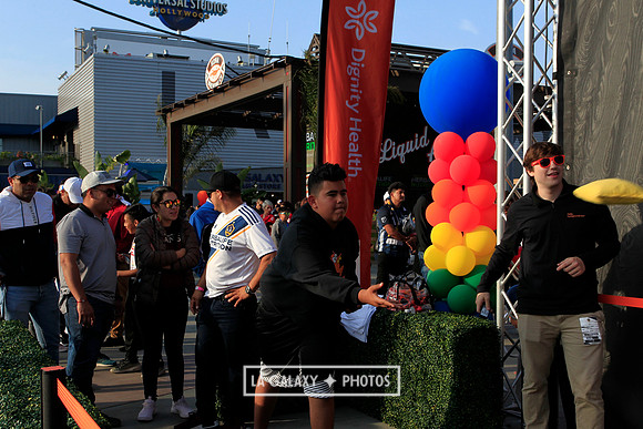 060219_LAGalaxyvsRevolution_GA_6731
