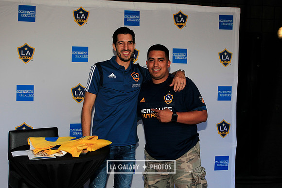 060219_LAGalaxyvsRevolution_GA_6879
