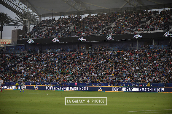 070419_Galaxy_vs_TorontoFC_SC_1011