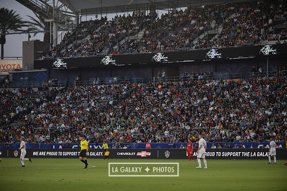 070419_Galaxy_vs_TorontoFC_SC_1006