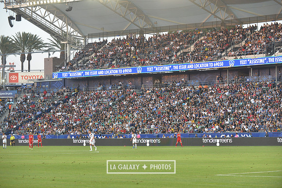 070419_Galaxy_vs_TorontoFC_SC_0907