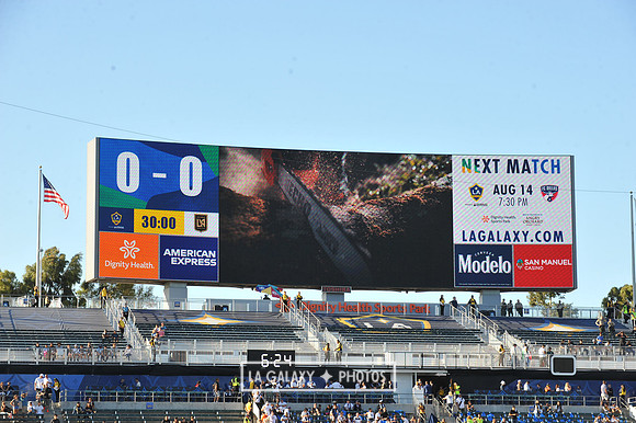 071919_LA_Galaxy_vs_LAFC_SC_0645