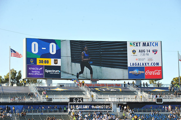 071919_LA_Galaxy_vs_LAFC_SC_0708