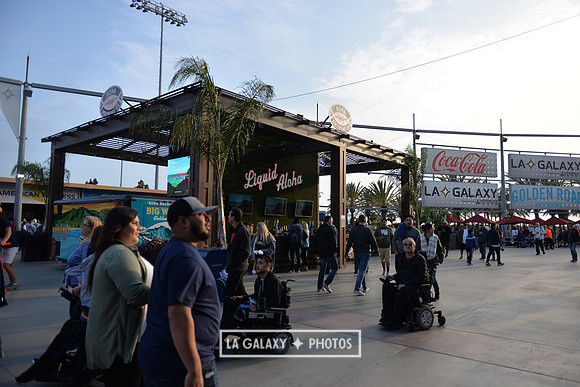 060219_LAGalaxy_vs_NERevolution_SC0435