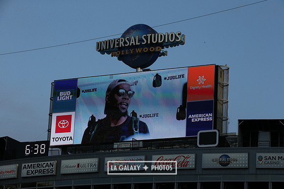 060219_LAGalaxyvsRevolution_GA_1182
