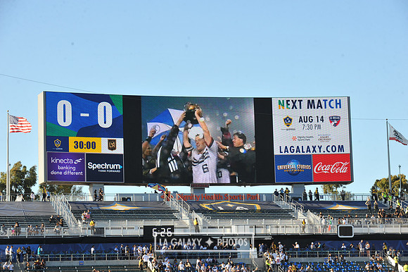 071919_LA_Galaxy_vs_LAFC_SC_0739