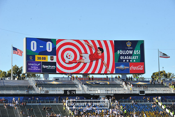 071919_LA_Galaxy_vs_LAFC_SC_0415