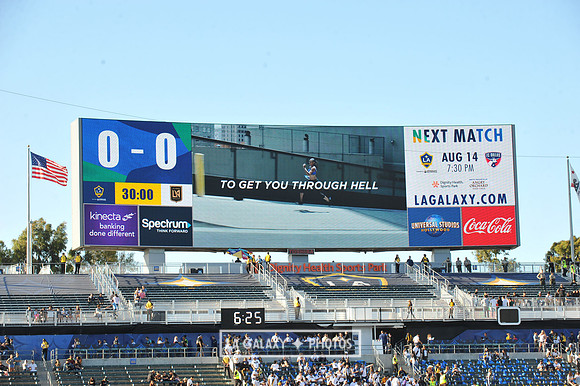071919_LA_Galaxy_vs_LAFC_SC_0710