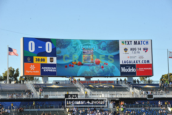 071919_LA_Galaxy_vs_LAFC_SC_0684