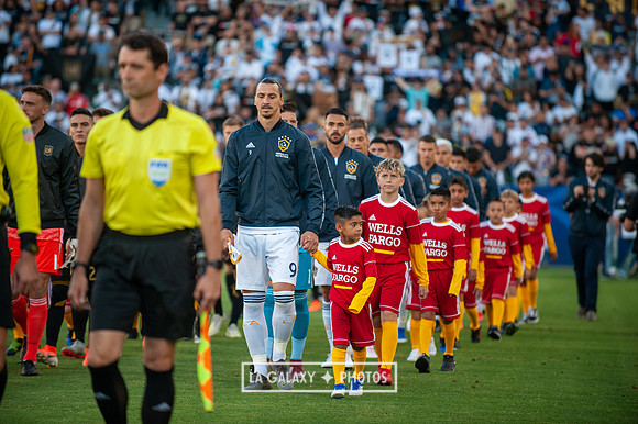 071919_LA_Galaxy_vs_LAFC_SC_2220