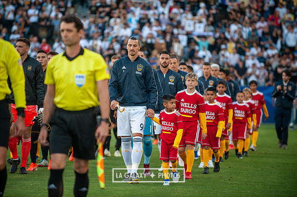 071919_LA_Galaxy_vs_LAFC_SC_2221