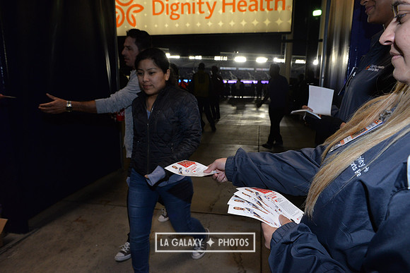 060219_LAGalaxy_vs_NERevolution_SC1938