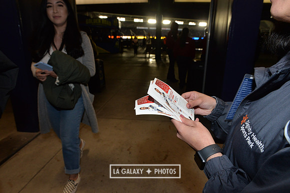 060219_LAGalaxy_vs_NERevolution_SC1936