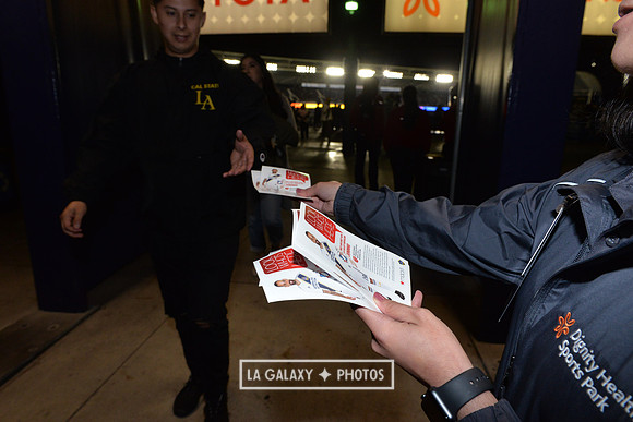 060219_LAGalaxy_vs_NERevolution_SC1933