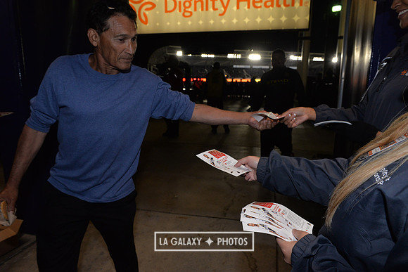 060219_LAGalaxy_vs_NERevolution_SC1943