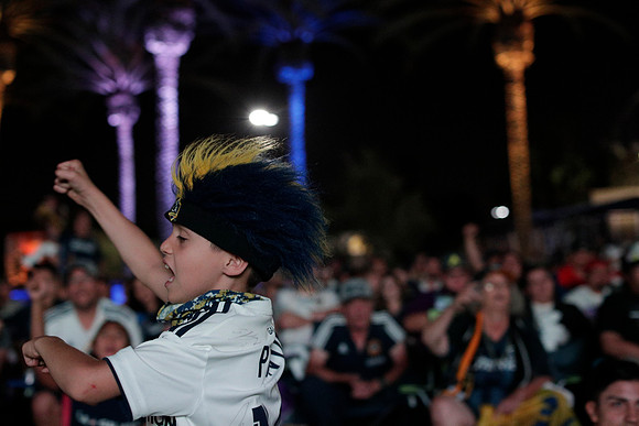 10242019_GalaxyViewingParty_GA_0384
