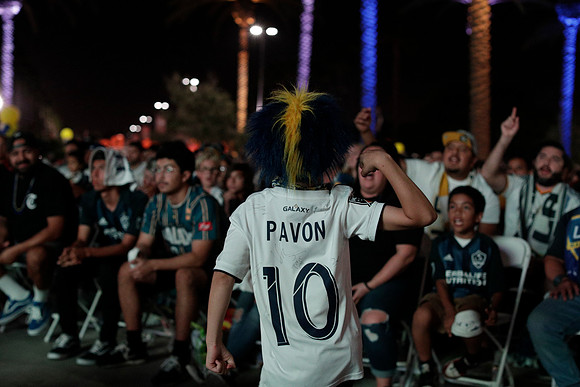 10242019_GalaxyViewingParty_GA_0376