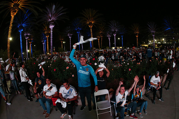 10242019_GalaxyViewingParty_GA_0908