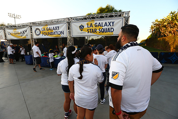 10242019_GalaxyViewingParty_GA_0489