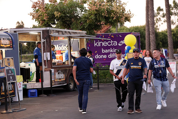 10242019_GalaxyViewingParty_GA_0266